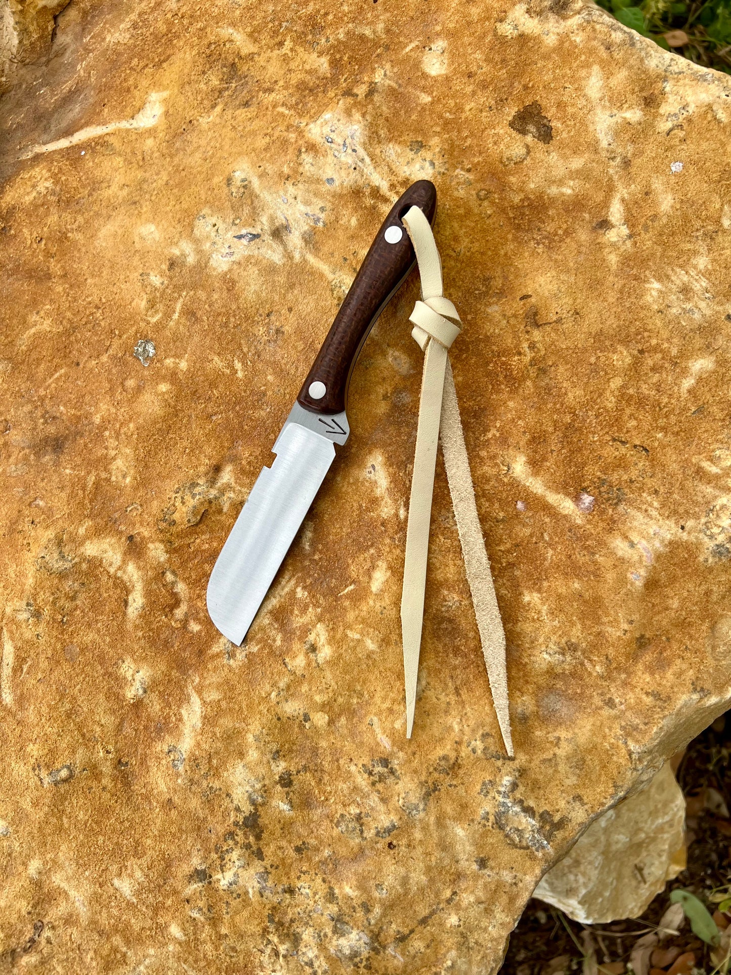 Tapered Castration